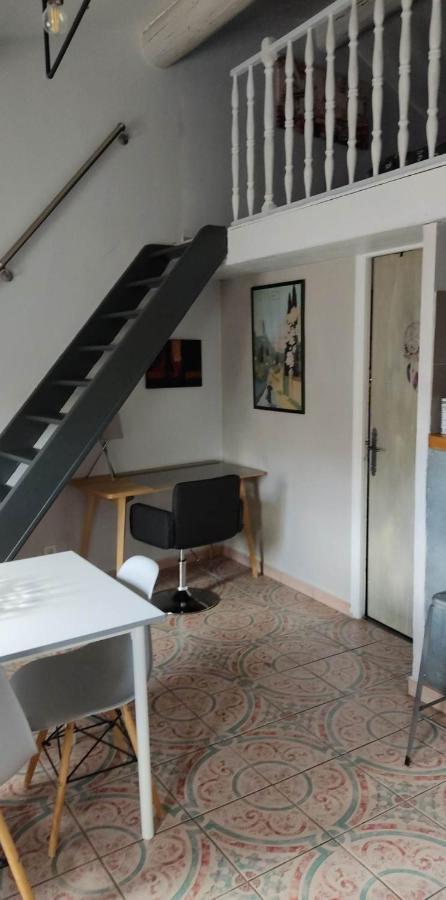 Appartement Arenes Romanite Nîmes Exterior foto
